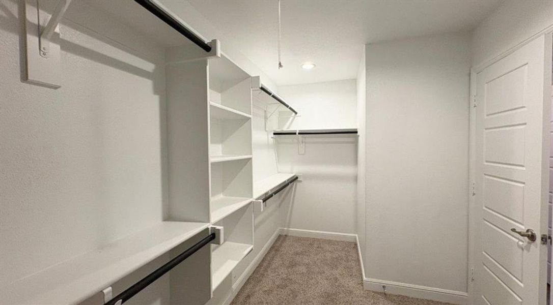 Furnished interior view inside a new home in Sandstone Estates, Granbury (Image 10). Furnished interior view inside a new home in Sandstone Estates, Granbury (Image 10).