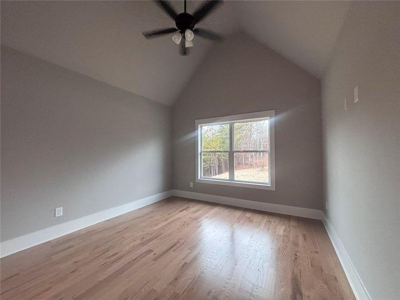 Spacious, unfurnished interior of a new home in , Jefferson (Image 40).
