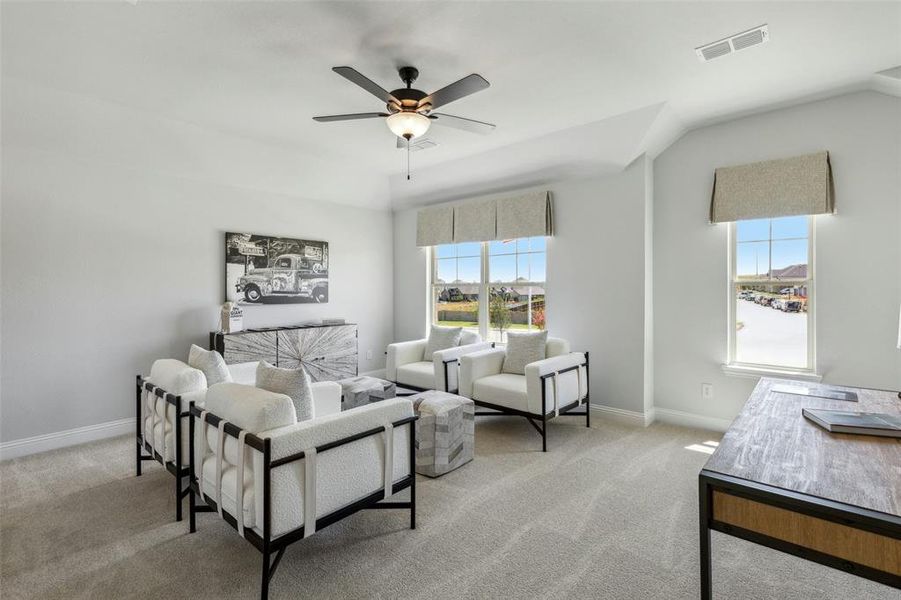 Furnished interior view inside a new home in Stone Eagle, Azle (Image 10). Furnished interior view inside a new home in Stone Eagle, Azle (Image 10).