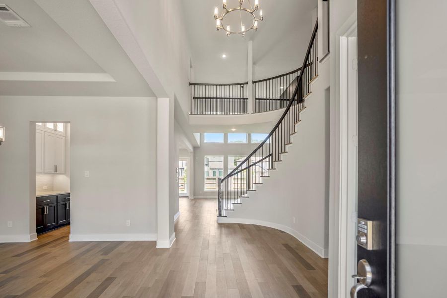 Spacious, unfurnished interior of a new home in Artavia 70′ Lots, Conroe (Image 43).