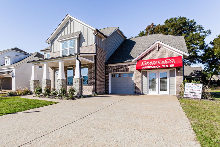Front exterior of a home in the Georgetown community, located in Collierville, TN (Image 11).