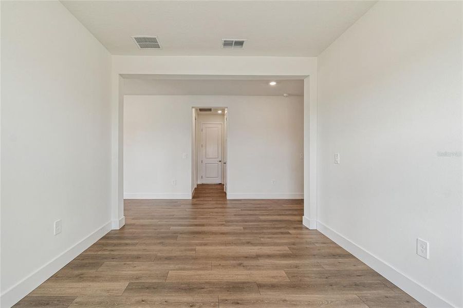 Spacious, unfurnished interior of a new home in Coasterra, Palmetto (Image 17).