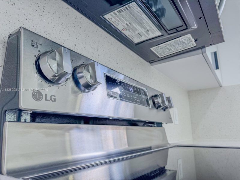 Image 20 of a home in .