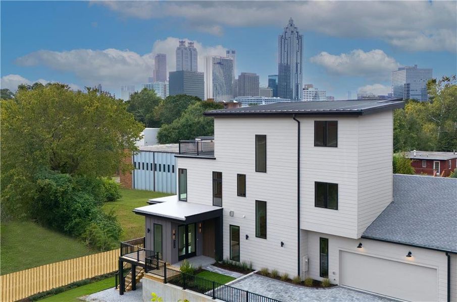 Exterior details and patio area of a home in , Atlanta (Image 25).