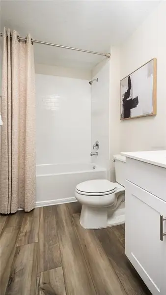 Furnished interior view inside a new home in Davis Landing, Wimauma (Image 6).