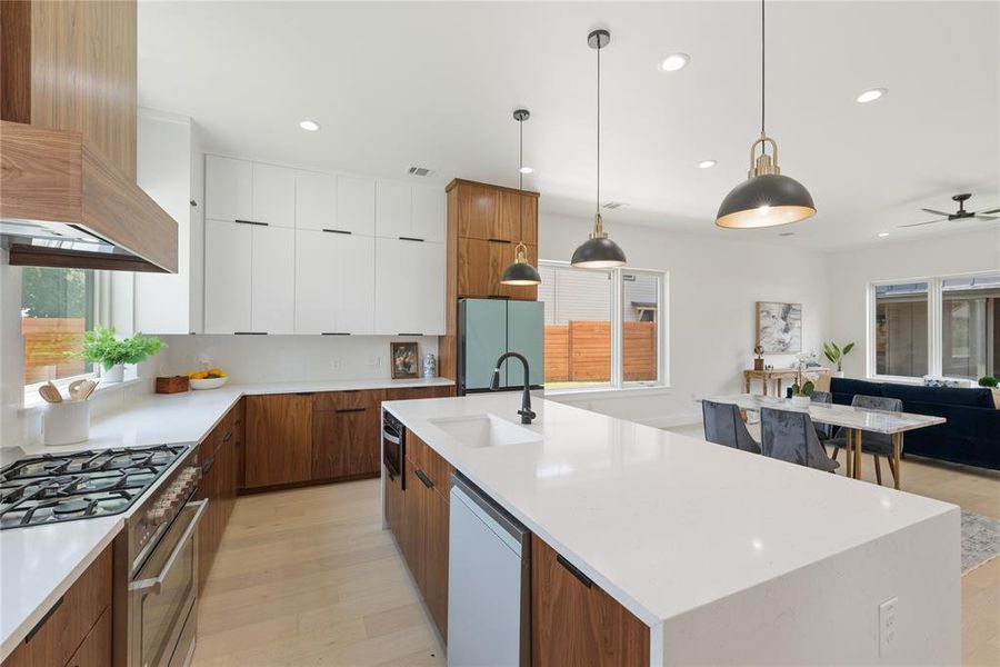 Furnished interior view inside a new home in , Austin (Image 12).