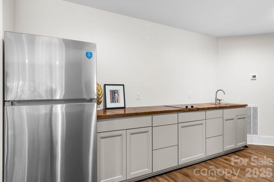 Kitchenette