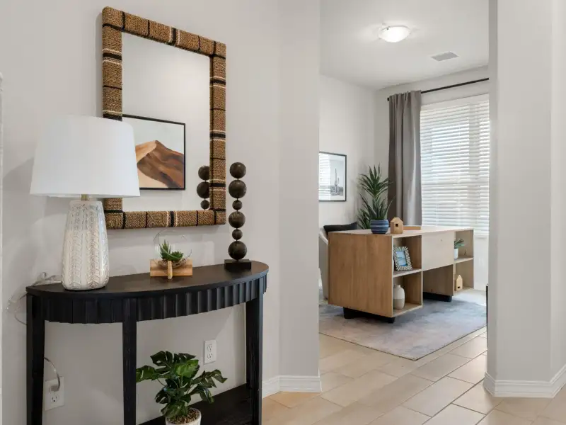 Representative furnished interior of a home built from the Texas Olive by View Homes in Paseo del Este, El Paso (Image 20). Representative furnished interior of a home built from the Texas Olive by View Homes in Paseo del Este, El Paso (Image 20).