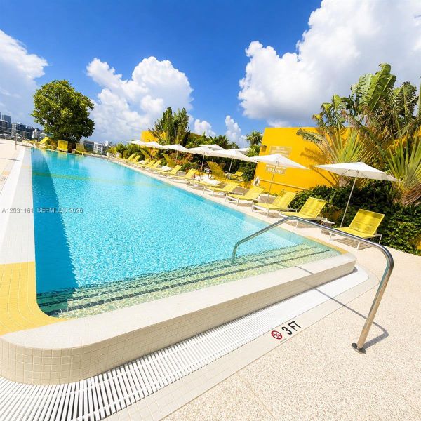 Community amenities in , Miami (Image 6).