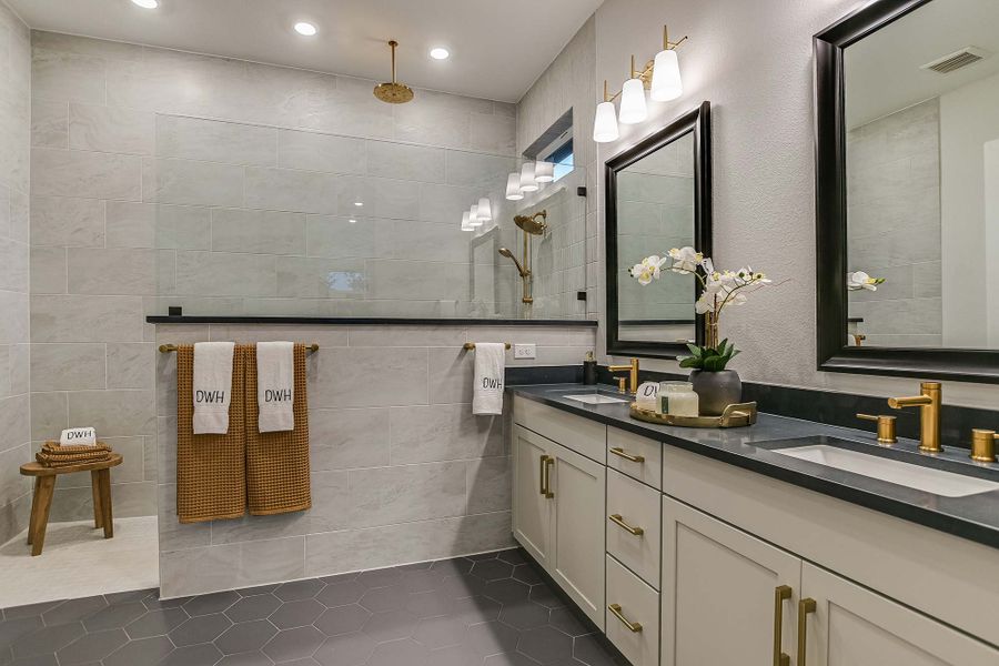 The Presidio - Owner's Bath The Presidio - Owner's Bath