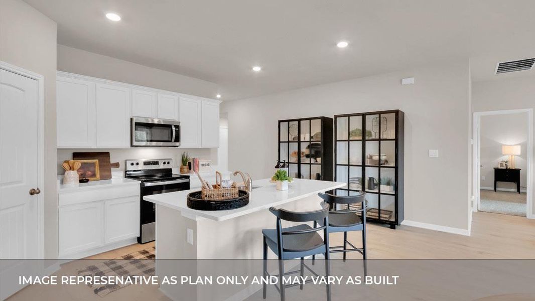 Furnished interior view inside a new home in Thunder Rock, Marble Falls (Image 17).