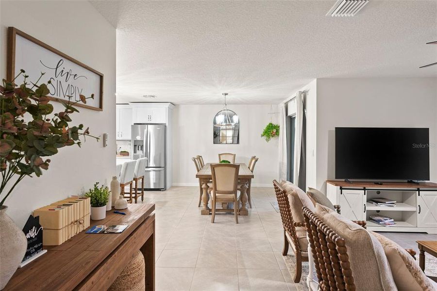 Furnished interior view inside a new home in , Spring Hill (Image 39).