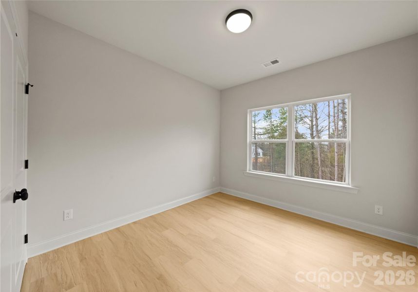 3 additional bedrooms on upper