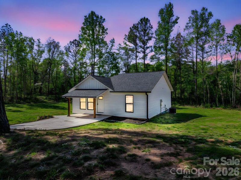 Exterior details and patio area of a home in , Bostic (Image 18).