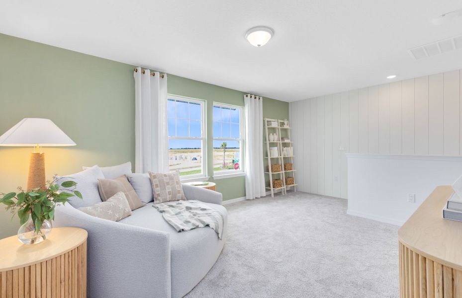 Representative furnished interior of a home built from the Mabel II by Pulte Homes in Parkside Trails, Clermont (Image 8).