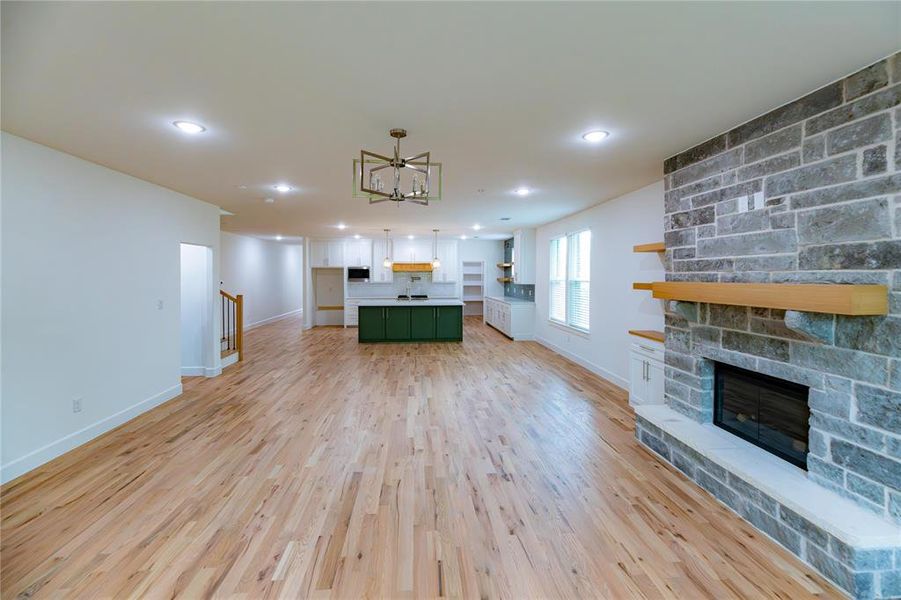 Spacious, unfurnished interior of a new home in , Garland (Image 17).