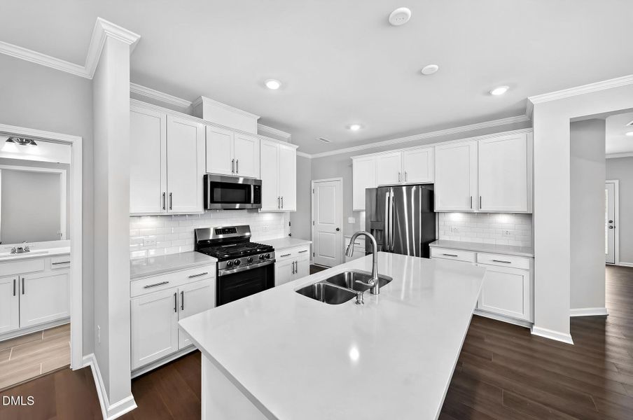 SUN_Rosedale_Pic_Dylan-17 SUN_Rosedale_Pic_Dylan-17