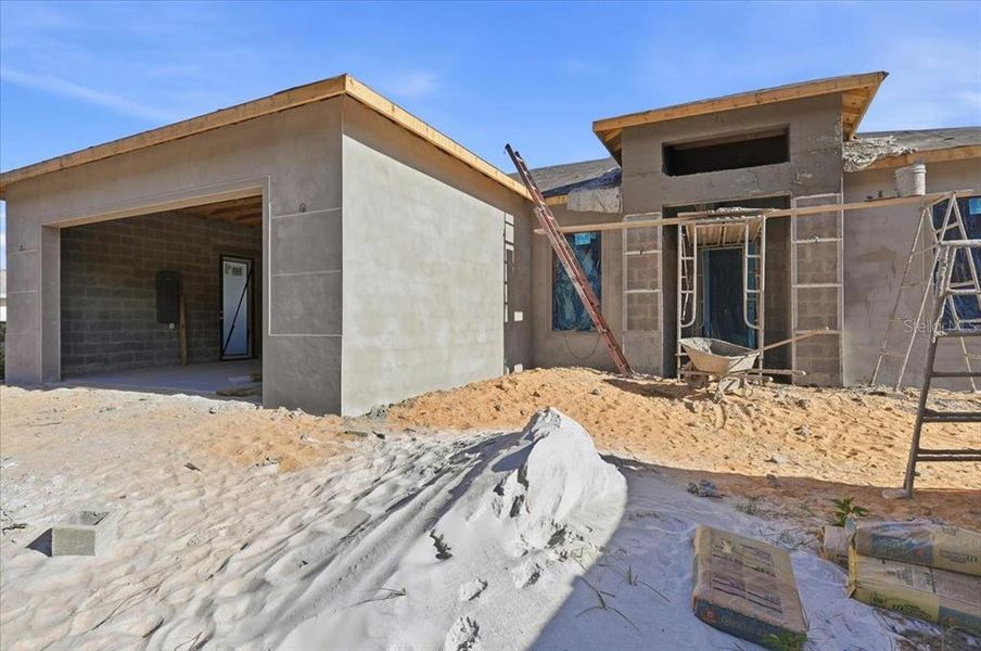 In-progress construction of a new home in , Avon Park, FL (Image 28).