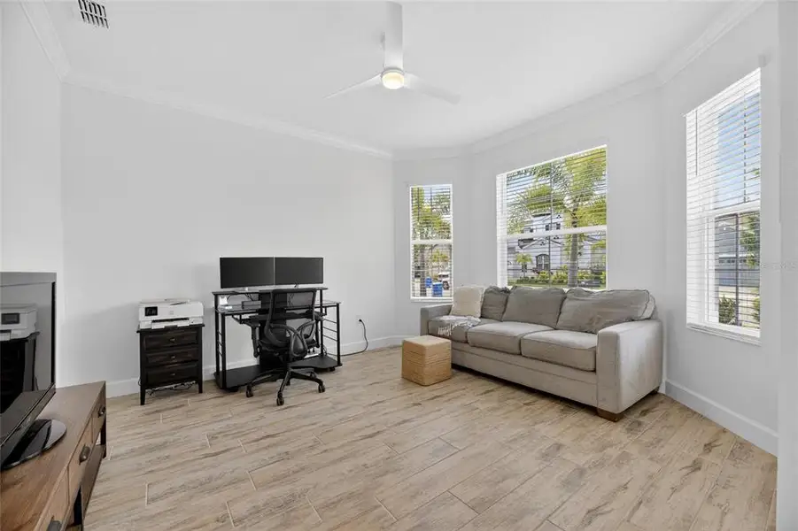 Furnished interior view inside a new home in , Apollo Beach (Image 8).
