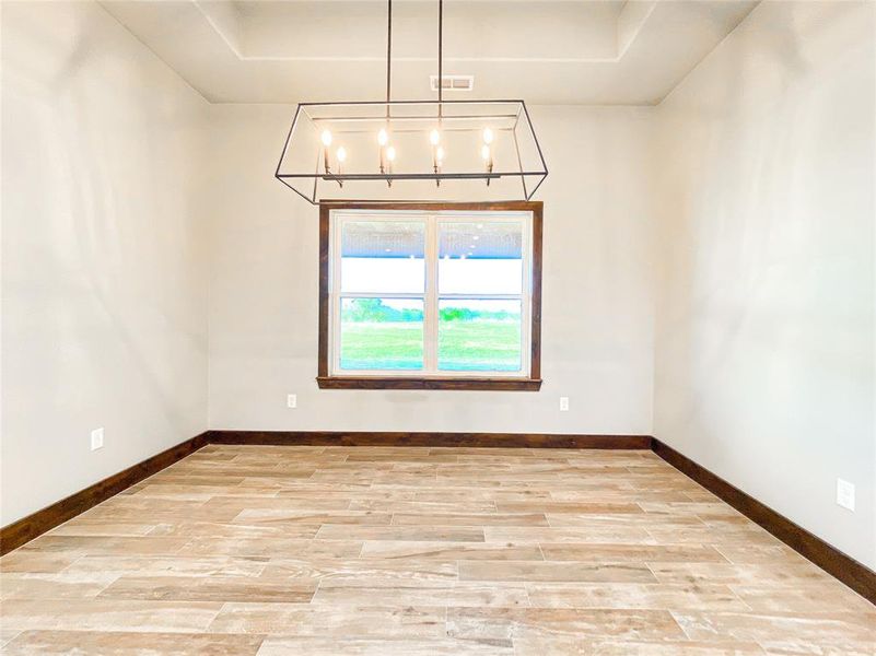 Spacious, unfurnished interior of a new home in , Tuscola (Image 27).