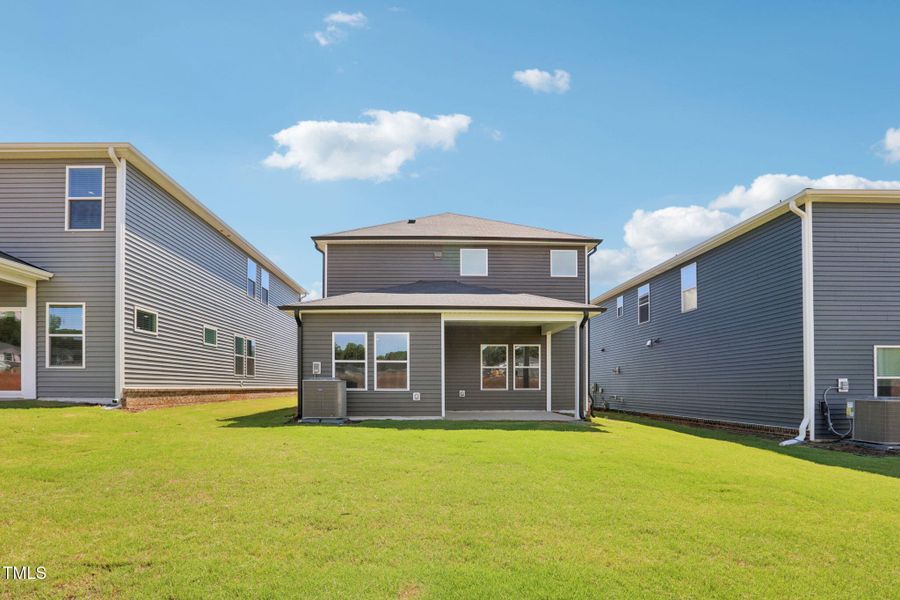 28-web-or-mls-Raleigh - Oak Manor - 805