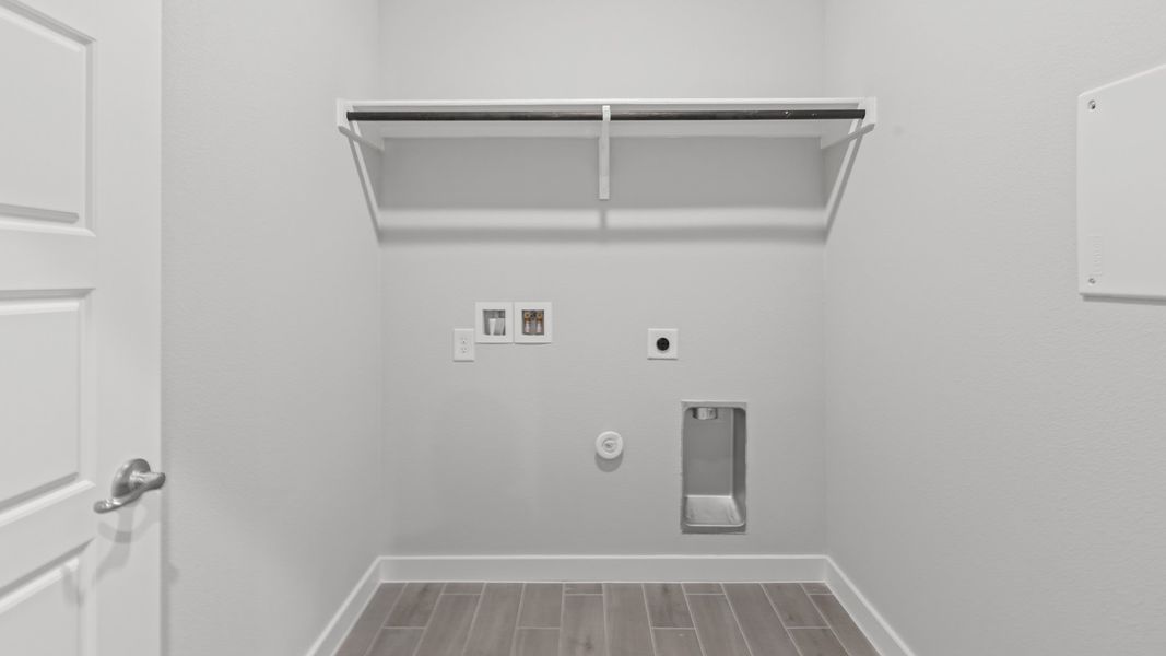 Representative unfurnished interior of a home built from the LAS CRUCES by D.R. Horton in Northwest Passage, Midland (Image 18). Representative unfurnished interior of a home built from the LAS CRUCES by D.R. Horton in Northwest Passage, Midland (Image 18).