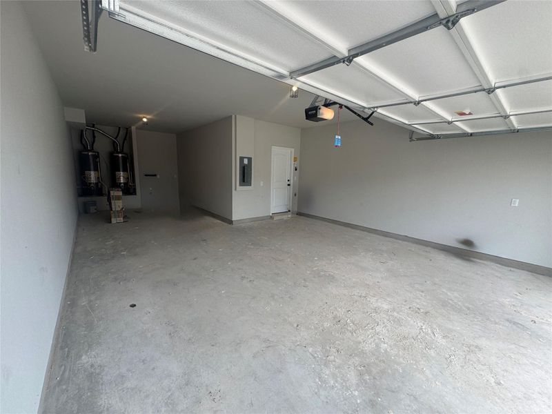 In-progress construction of a new home in Rolling Glen, Hutto, TX (Image 21). In-progress construction of a new home in Rolling Glen, Hutto, TX (Image 21).