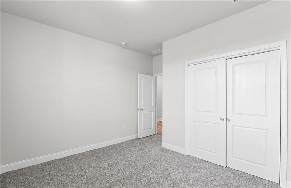 Spacious, unfurnished interior of a new home in Overland, Locust Grove (Image 20).
