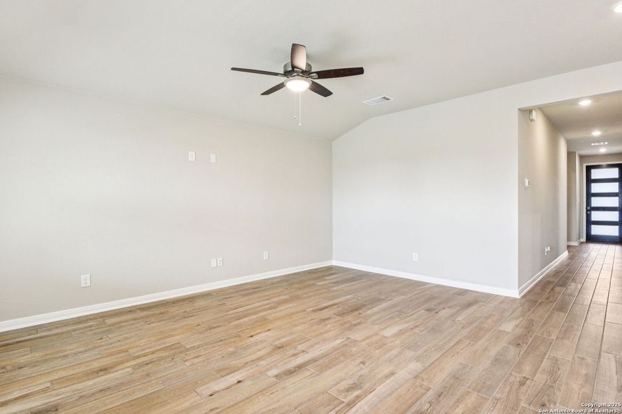 Spacious, unfurnished interior of a new home in Legendary Trails - Premier Series, Cibolo (Image 25). Spacious, unfurnished interior of a new home in Legendary Trails - Premier Series, Cibolo (Image 25).