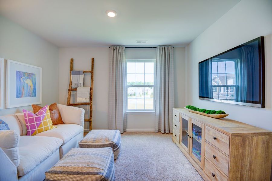 Representative furnished interior of a home built from the PENWELL by D.R. Horton in West New Bern, New Bern (Image 21).