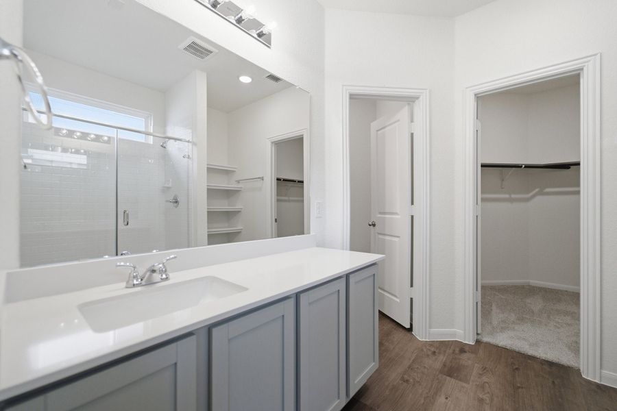 Furnished interior view inside a new home in Notting Hill, Converse (Image 9).