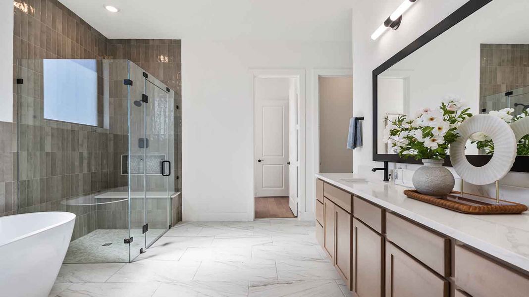 Representative furnished interior of a home built from the Positano by D.R. Horton in Friendswood Trails, Friendswood (Image 29).