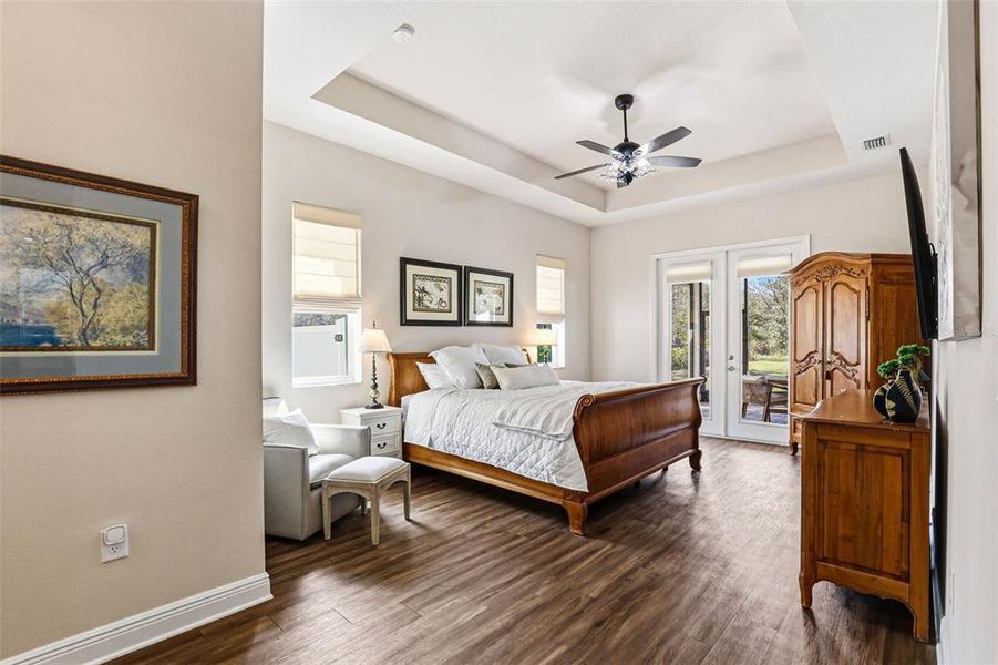 Furnished interior view inside a new home in , Wesley Chapel (Image 18).