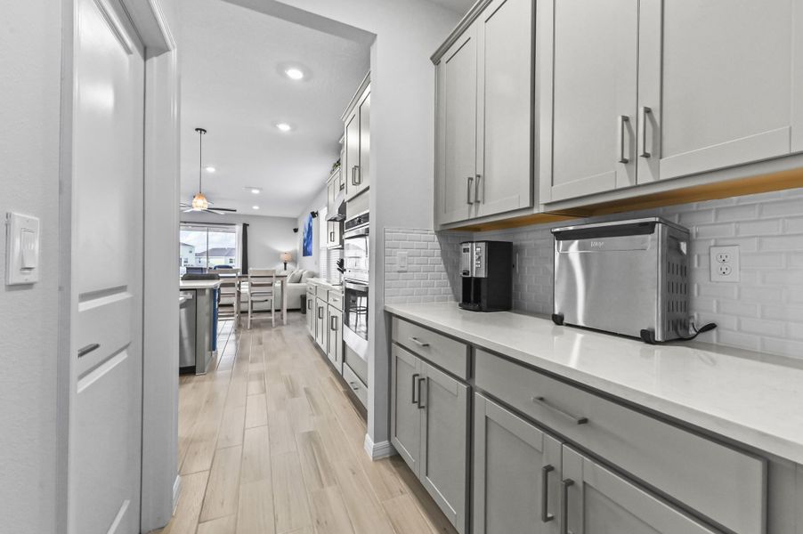 16 Beverage Station 02