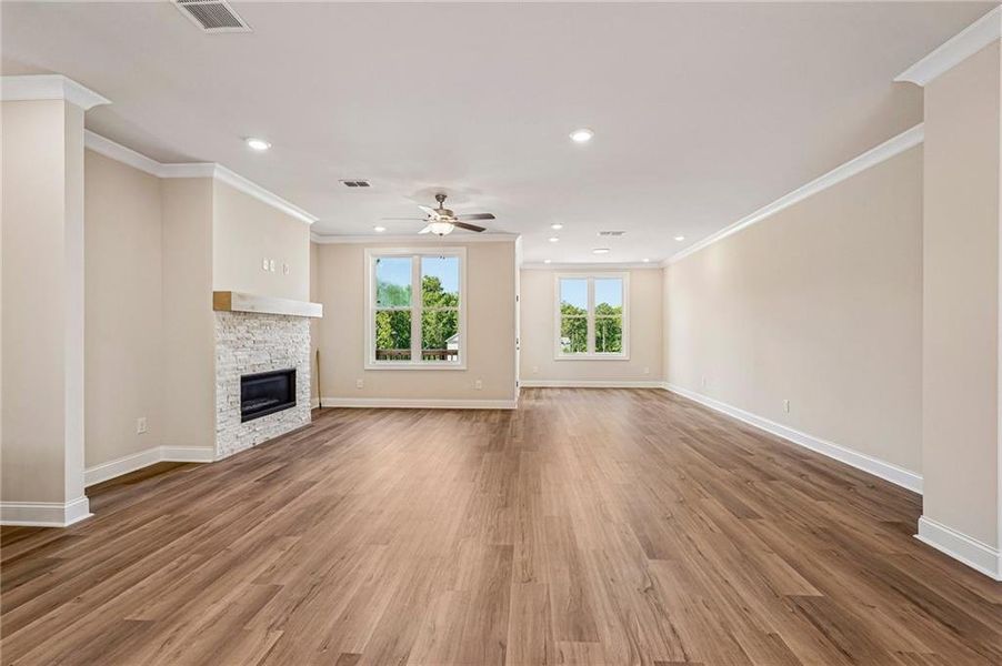Spacious, unfurnished interior of a new home in Waterside Townhomes, Peachtree Corners (Image 36). Spacious, unfurnished interior of a new home in Waterside Townhomes, Peachtree Corners (Image 36).