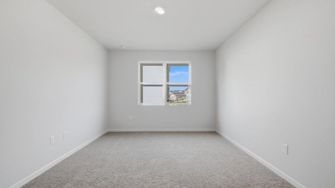 Spacious, unfurnished interior of a new home in Northberry, Rome (Image 15).