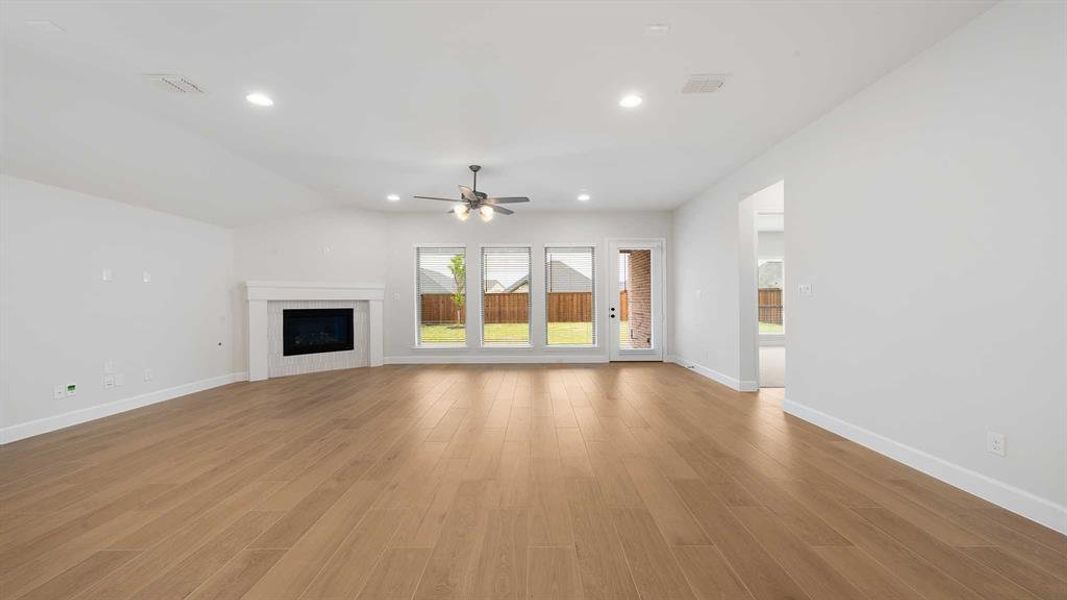 Spacious, unfurnished interior of a new home in Walsh, Fort Worth (Image 13).