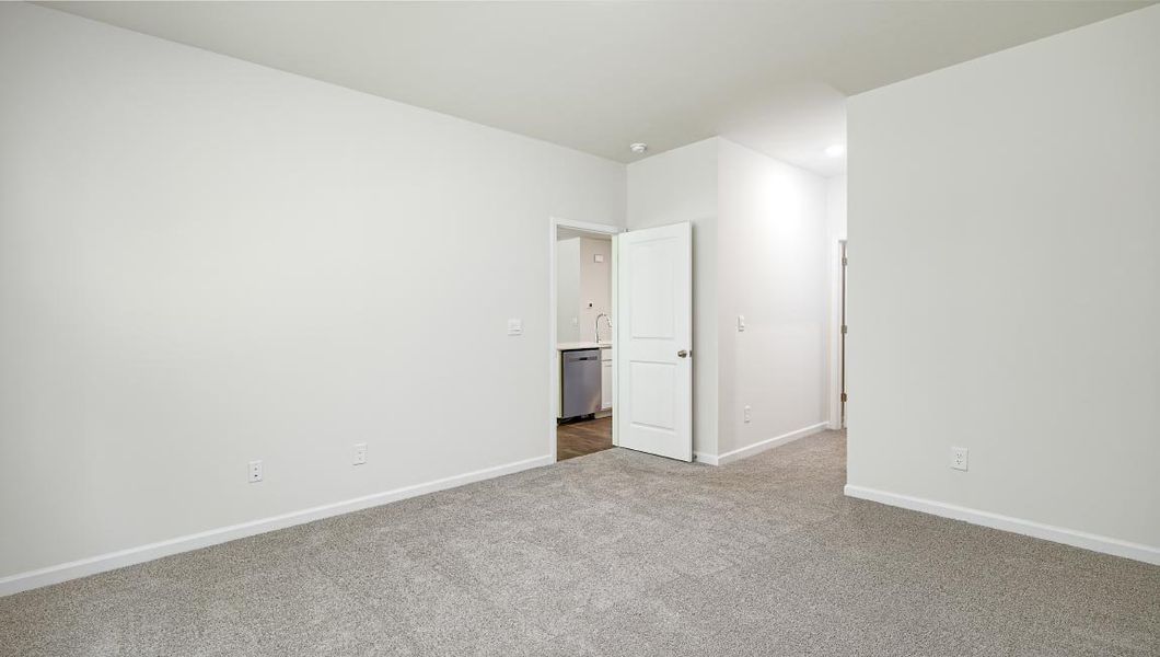 Spacious, unfurnished interior of a new home in Silverstein, Salisbury (Image 15).