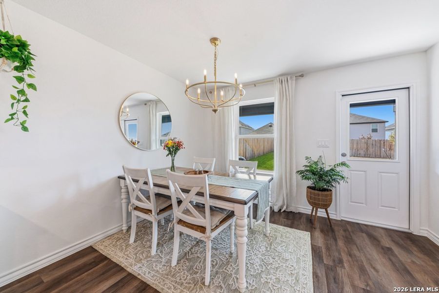 Furnished interior view inside a new home in Cinco Lakes, San Antonio (Image 16).