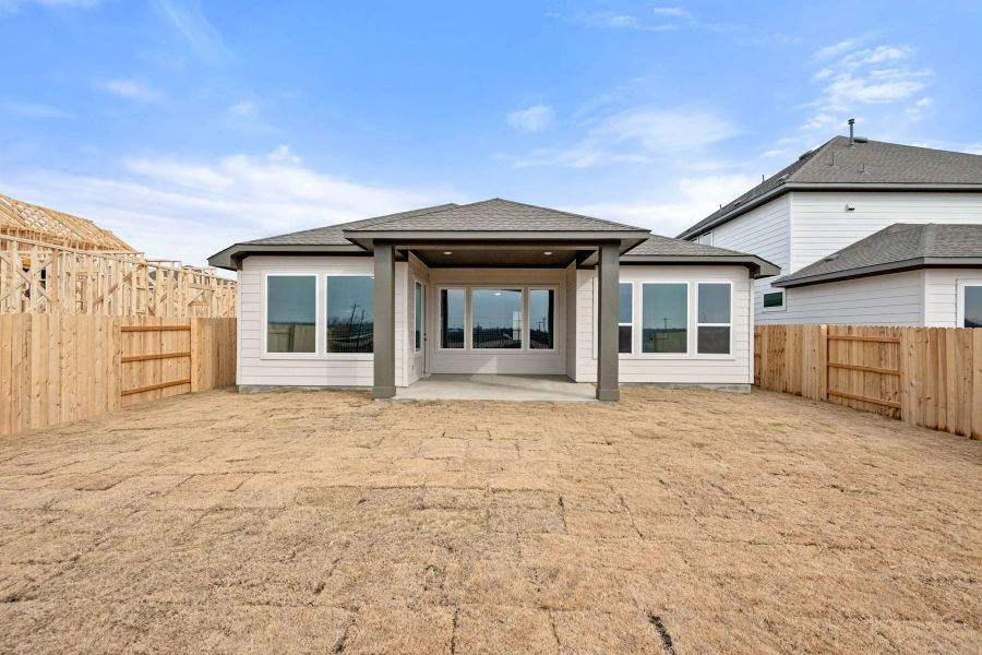 Exterior details and patio area of a home in Lagos Reserve, Manor (Image 28).