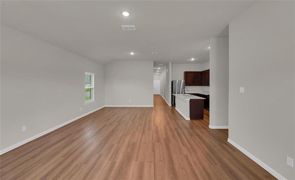 Spacious, unfurnished interior of a new home in , Waco (Image 18).