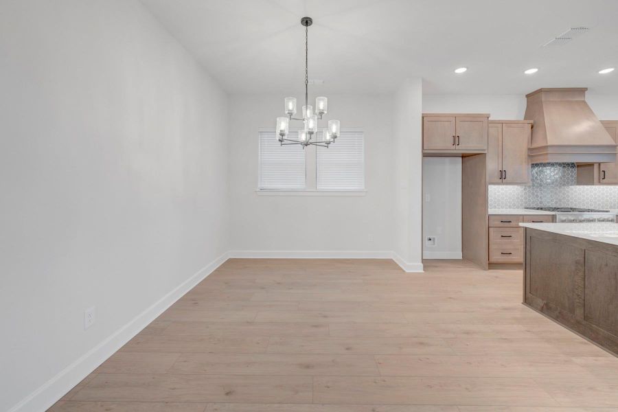 Spacious, unfurnished interior of a new home in ARTAVIA 65' Homesites, Conroe (Image 31).