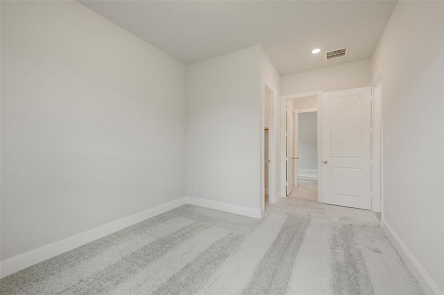 Spacious, unfurnished interior of a new home in , Manvel (Image 27). Spacious, unfurnished interior of a new home in , Manvel (Image 27).