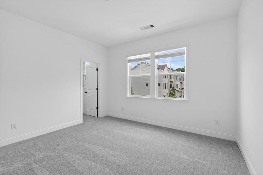 Spacious, unfurnished interior of a new home in Auburn Glen, Dacula (Image 18). Spacious, unfurnished interior of a new home in Auburn Glen, Dacula (Image 18).