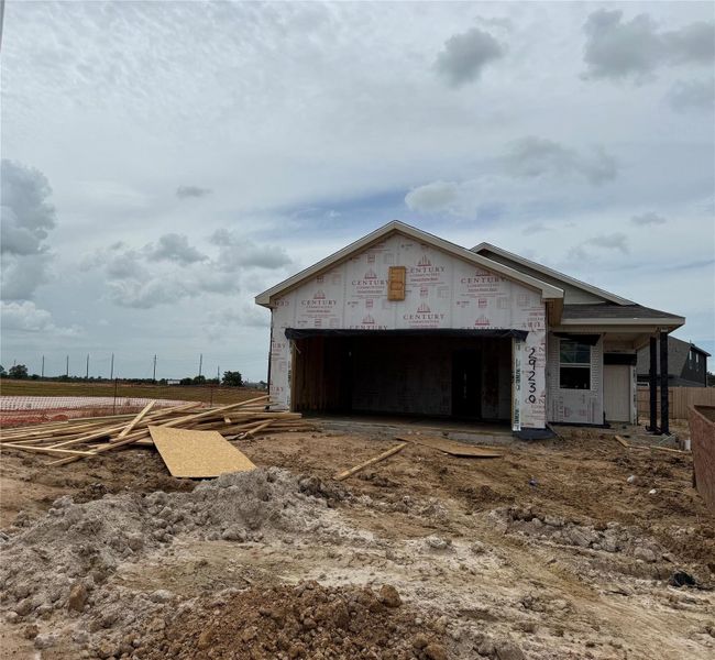 In-progress construction of a new home in Sanford Farms, Waller, TX (Image 21).