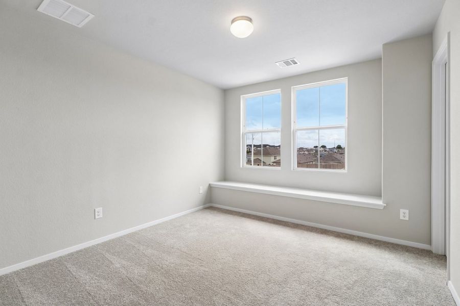 Spacious, unfurnished interior of a new home in Edgebrooke, Pflugerville (Image 21).