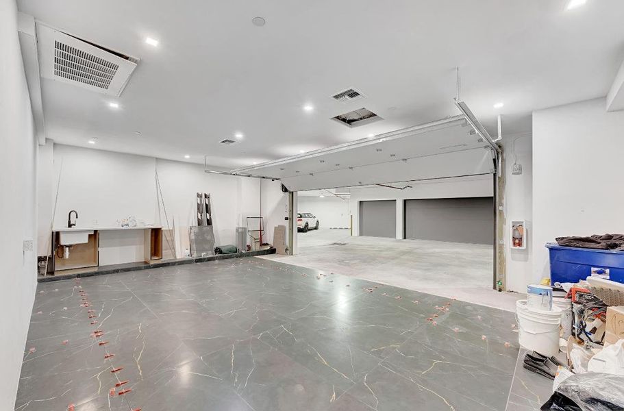 Private Garage Attached