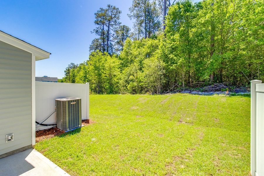 Exterior details and patio area of a home in Haynes Park, Columbia (Image 4).