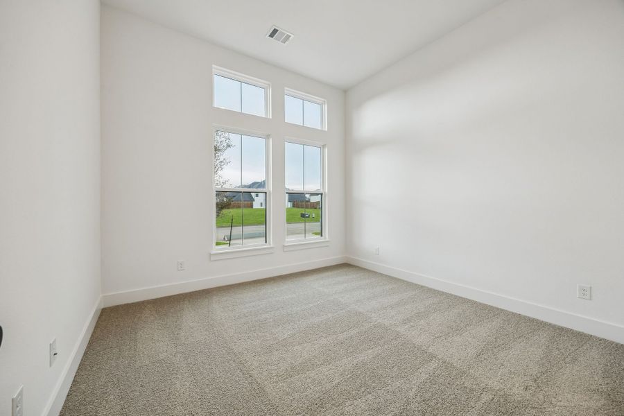 Representative unfurnished interior of a home built from the Connor by Southgate Homes in Eliana, McKinney (Image 22).