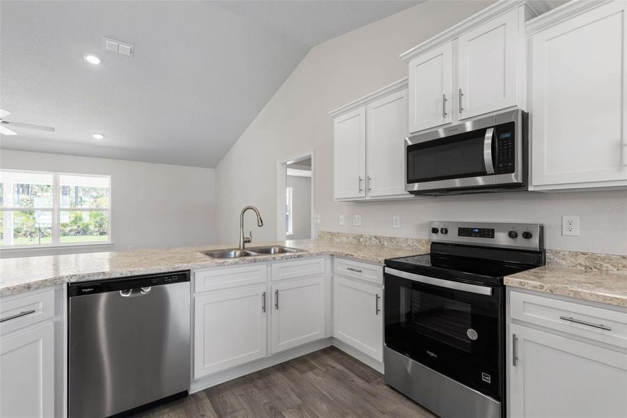 Furnished interior view inside a new home in Palm Coast, Palm Coast (Image 9).